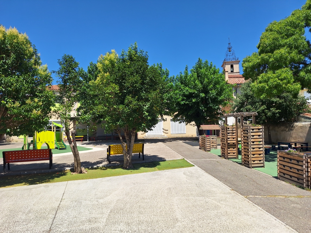 Cour des maternelles